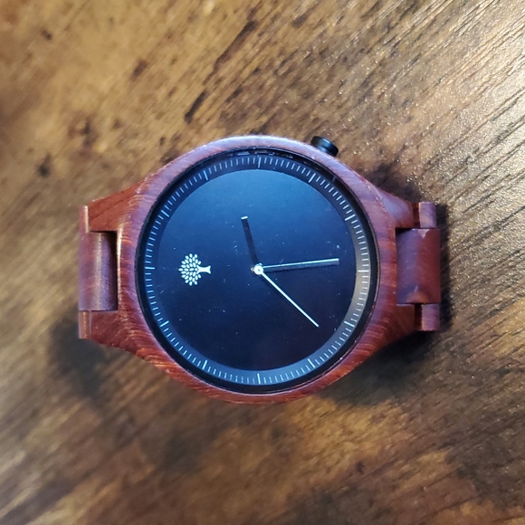 Lux Woods watch - Picture 2 of 3